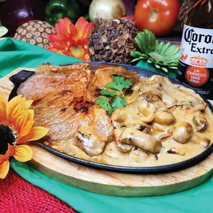 ramen and noodles, food