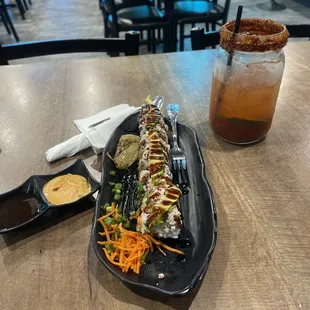 Guamuchilito Roll Empanizado