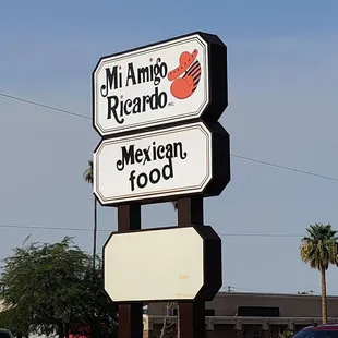 a mexican food restaurant
