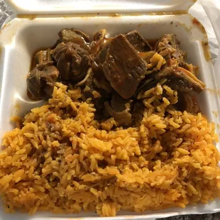DR style goat with yellow rice only 5 bucks!!!