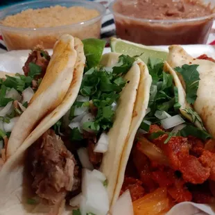 Tacos Al pastor &amp; tacos de carnitas