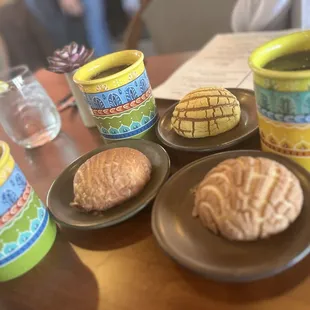 Café de olla con una concha