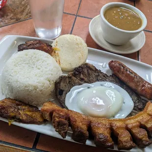 Bendeja paisa - this platter had it all