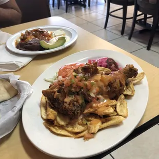 Pollo Con Tajadas