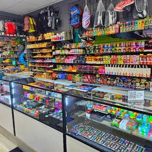 huge selection of wraps, papers and backpacks.
