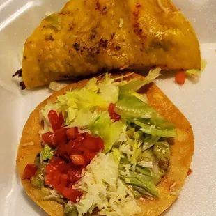 Also included with the Mexican plate