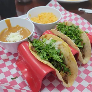 Spicy beef tacos (lunch plate)