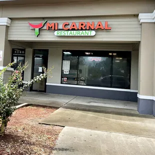 Out here in St. Augustine. #lunch @ Mi Carnal. Happy Friday to you. Wishing you a fabulous weekend!