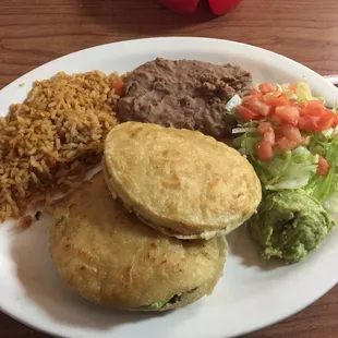 Beef Fajita Gordita Plate!! Delicious!!