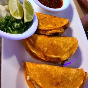 Birria beef, filled nicely, had tender shredded beef, and a flavorful consumè to dip! Recommend getting some homemade hot sauce on side!