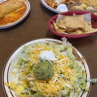 Tostada enchilada chilaquiles