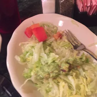 Guacamole salad - not enough of that yummy guac!