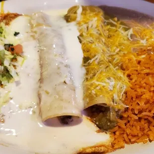 a plate of mexican food