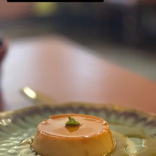 flan dessert