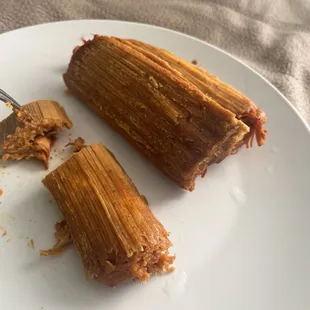 Chicken tamales. Super seco (super dry).