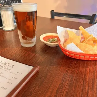 Talk XX amber and free chips and salsa