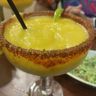a close up of a margarita