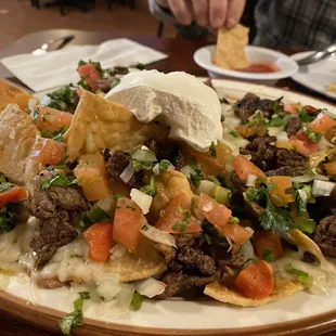 Asada nachos.