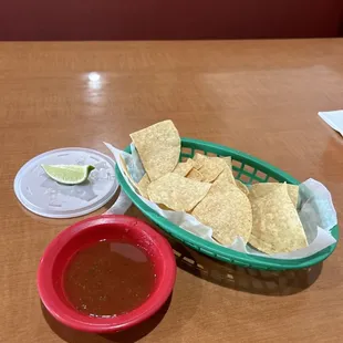 Chip&apos;s and salsa are good. (Cleared my sinuses!)