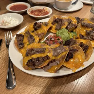 Beef fajita nachos