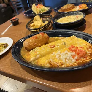 From left to right, #1, queso with chorizo, # 6. All delicious!