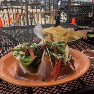 Patio with my street tacos !