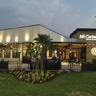 Great outdoor patio!