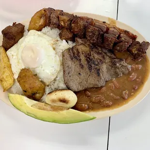 Bandeja Paisa