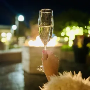 Prosecco &amp; fire pit on patio