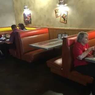 sushi and sashimi, interior