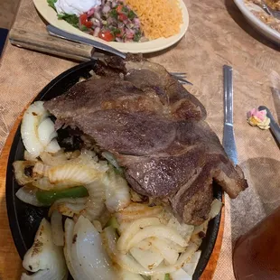 Mexican steak! Let's eat!
