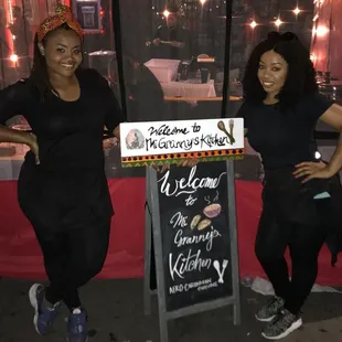 Welcome to Mi Granny's how can we help you ?