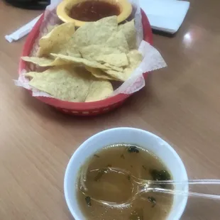 Chips and salsa with complimentary fideo