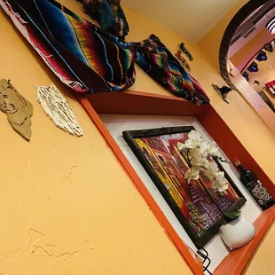 interior decor.