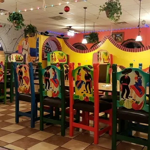 This place is lively