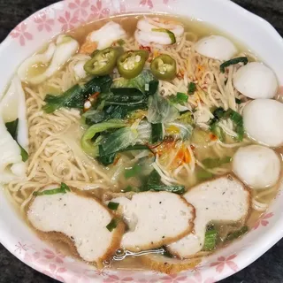 Fish Balls and Fish Cakes Soup