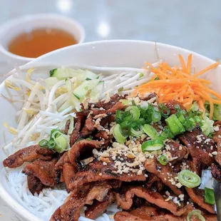 B2. Bun Thit Heo Nuong-Vermicelli Noodles with Grilled Pork