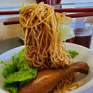 #21 Mi Kho Dau Hao Vit Tiem ($11.50)