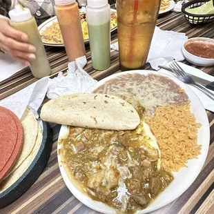 Huevos con Chile Verde.