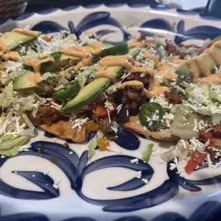 Tostadas Campechanas