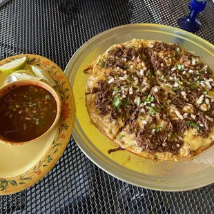 Pizza Birria