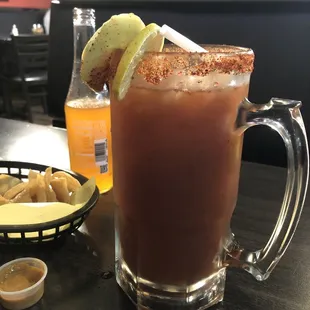 Muy ricas micheladas autentico comida Michoacana 100% recomendado mi lindo Michoacan restaurante. Gracias a doña Lupita