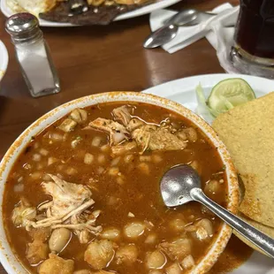 Pozole Rojo de Pollo