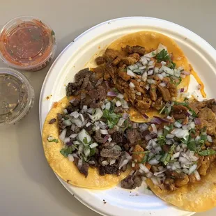 asada/pastor tacos
