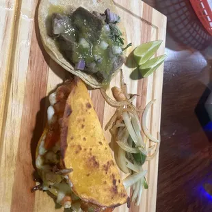Taco de cabeza and taco de gobernador