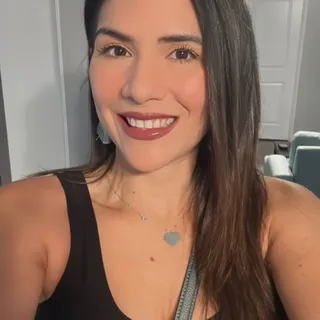 Lili M.