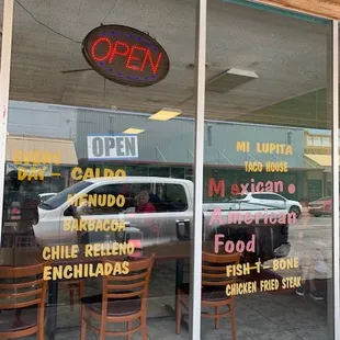 the outside of the restaurant