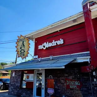 Side of restaurant
