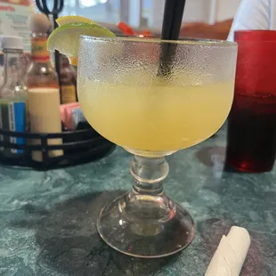 Large margarita rocks no salt