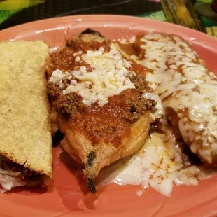 Look at that relleno! It's as good as it looks.